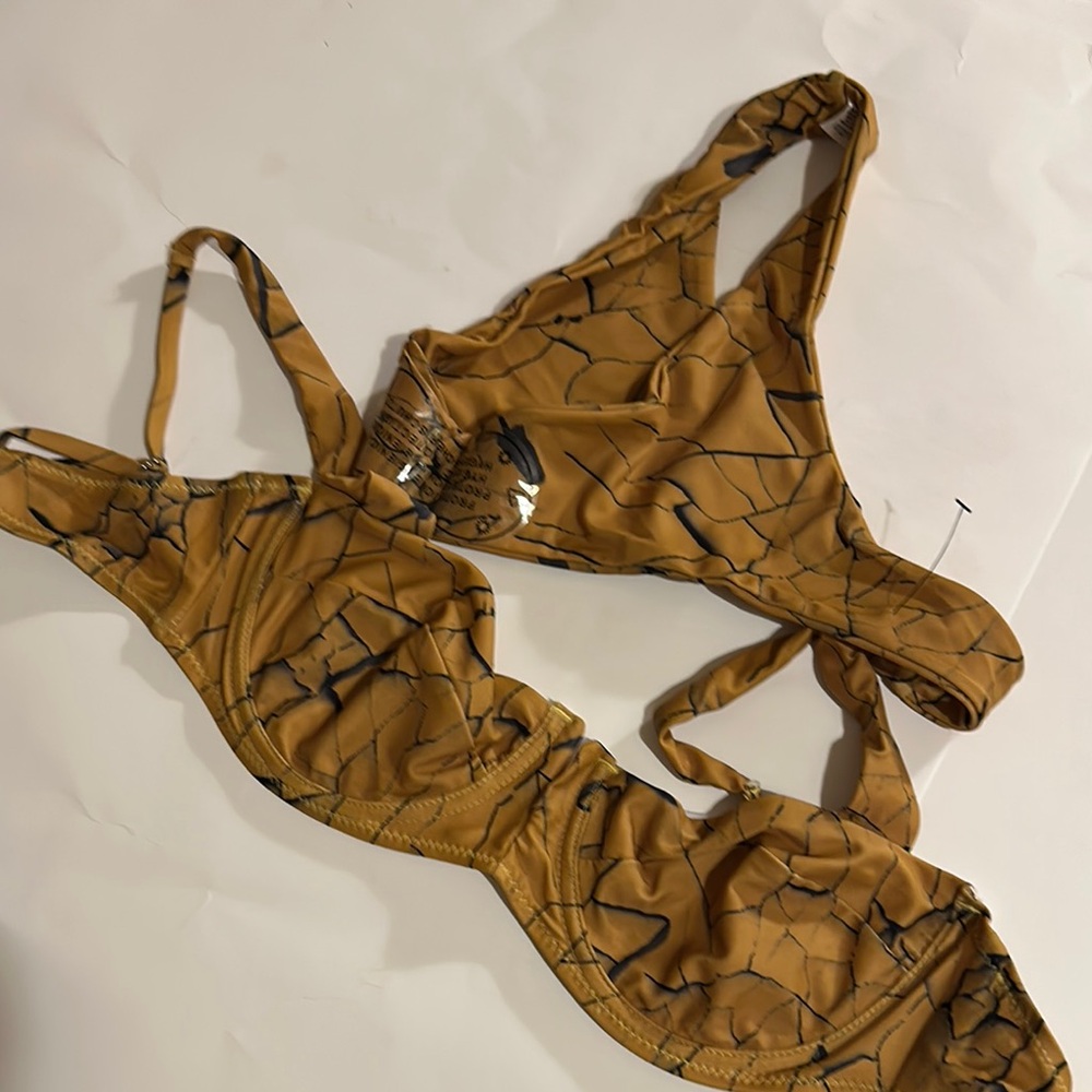 Crackle Pattern Bikini Set